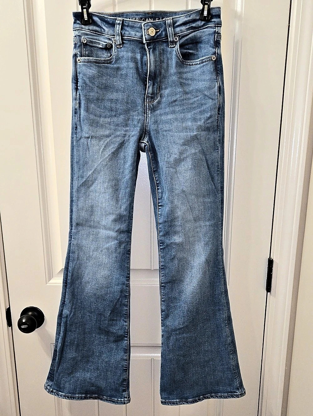 American Eagle Super Hi-Rise Flare Jeans Blue Size 2 Short